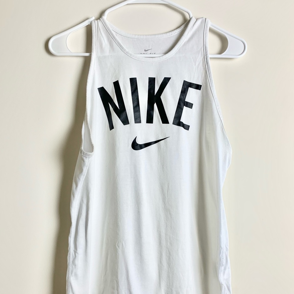 Nike graphic tank top
